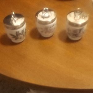 Vintage trinket holders